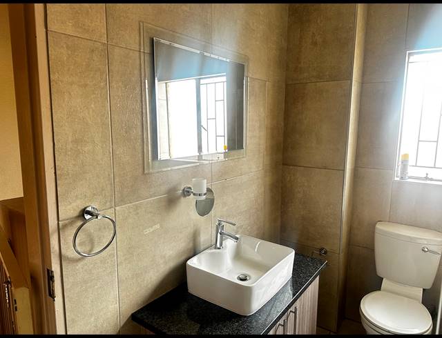 3 BEDROOM TOWNHOUSE FOR SALE IN WITFIELD